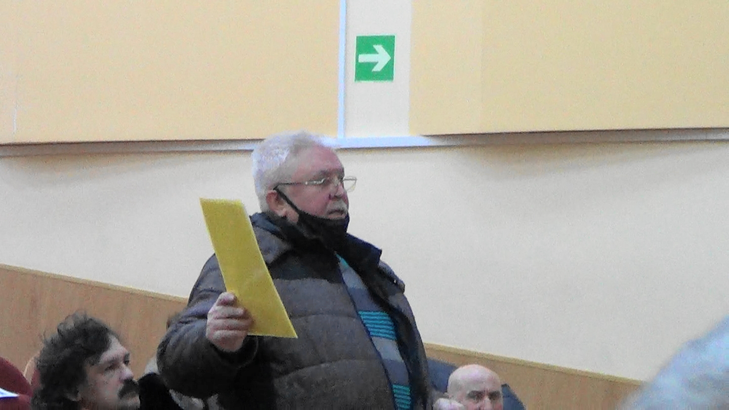 Проблема движения грузового транспорта в Селятино