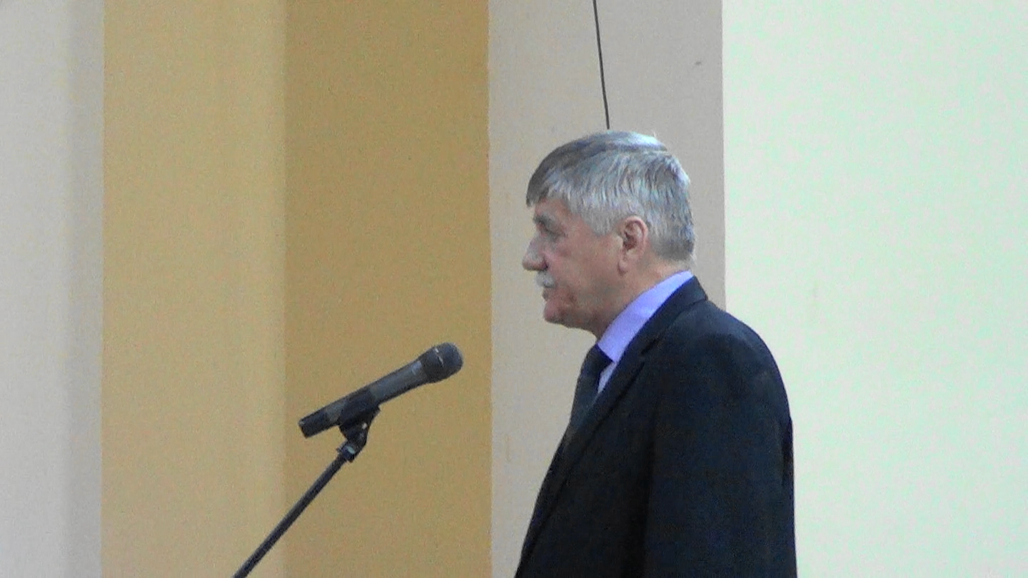 Проблема движения грузового транспорта в Селятино