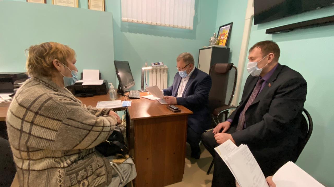 Депутат-коммунист Александр Наумов посетил с рабочим визитом город Озёры