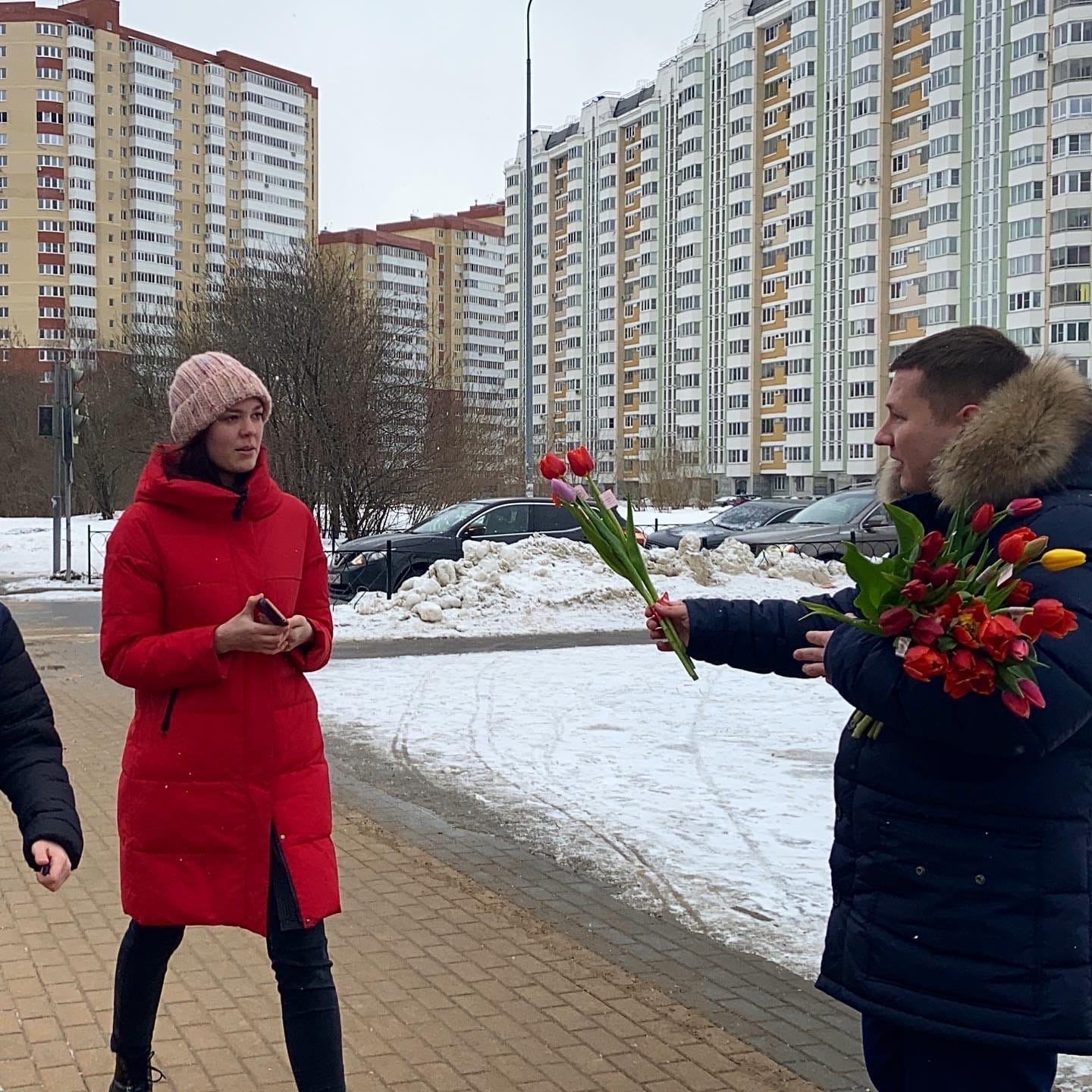 Весенний букет поздравлений от Балашихинских коммунистов