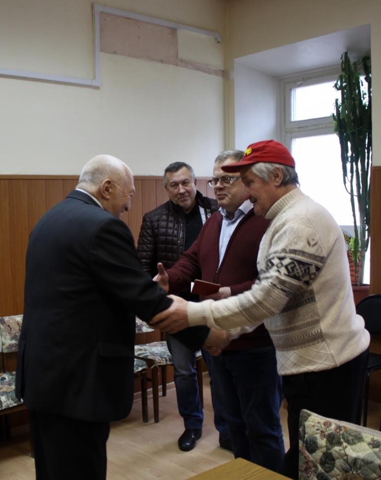 Депутат-коммунист Александр Наумов провёл приём граждан в Серпухове