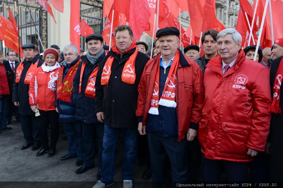 Г.А. Зюганов: «Мы прямо заявляем, что не дадим в обиду Новороссию!»