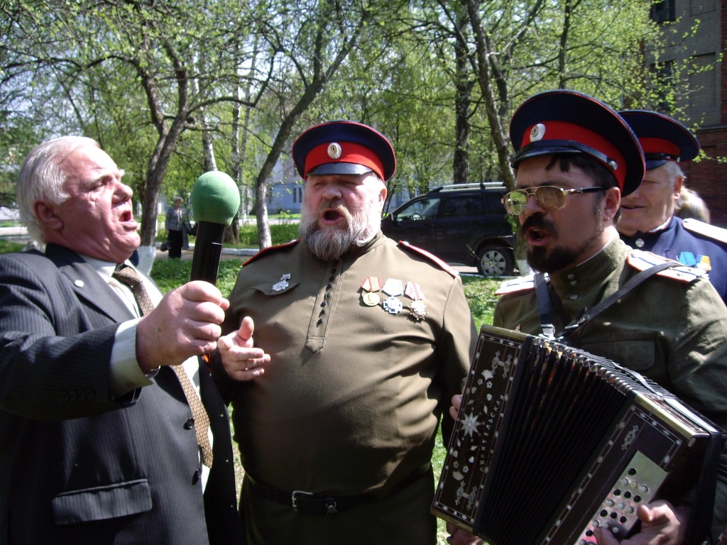 Служение родине и людям