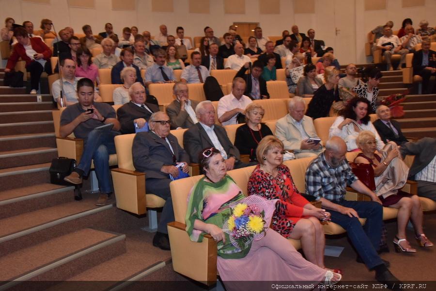 В Госдуме состоялась презентация поэтического сборника В.И. Кашина