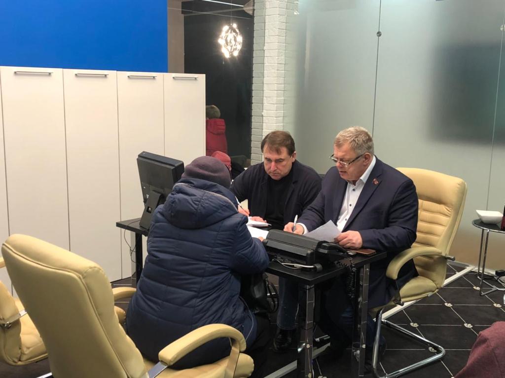 Депутат-коммунист Александр Наумов провёл приём граждан в Ступино