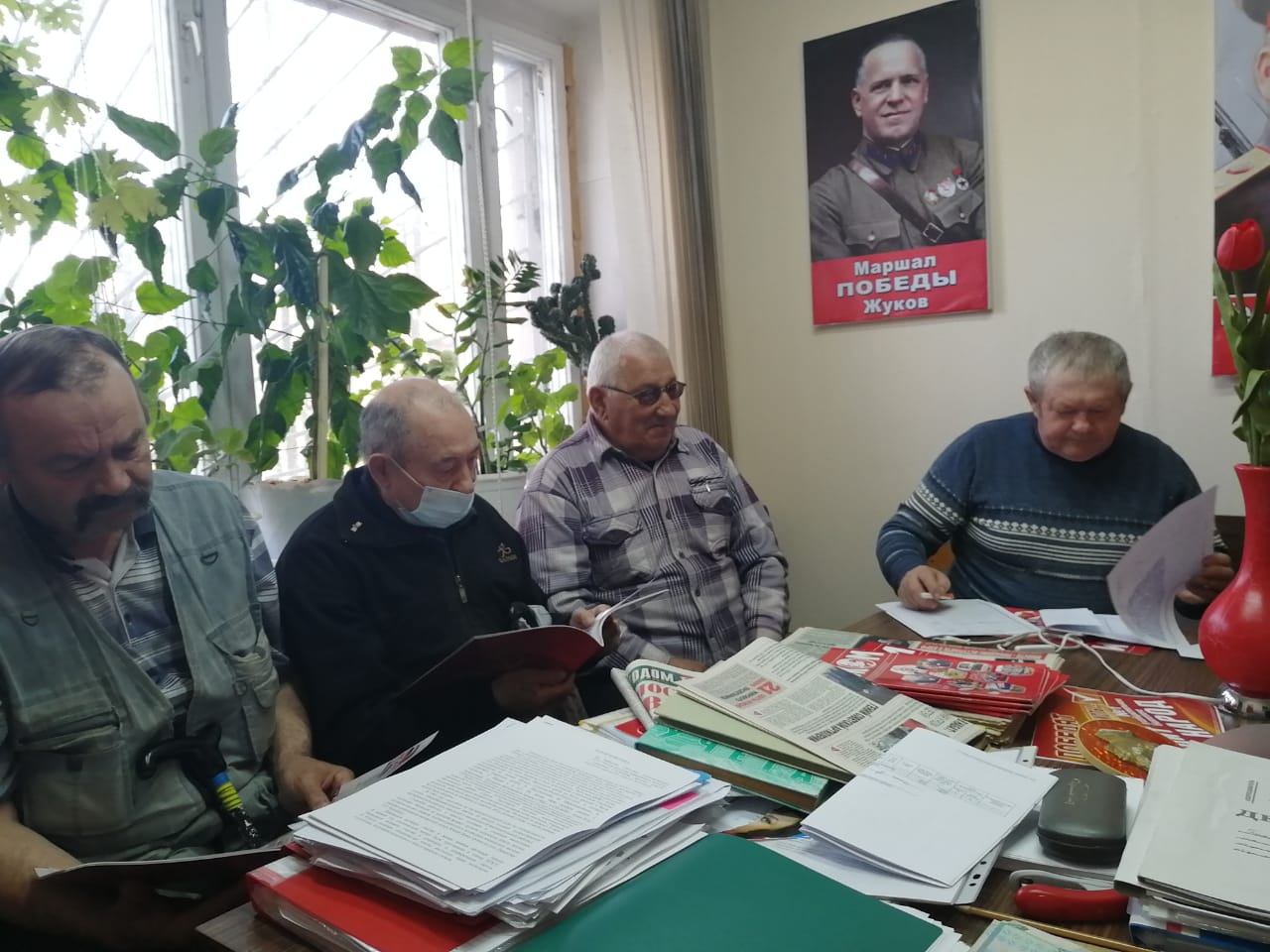 Партийная работа прежде всего
