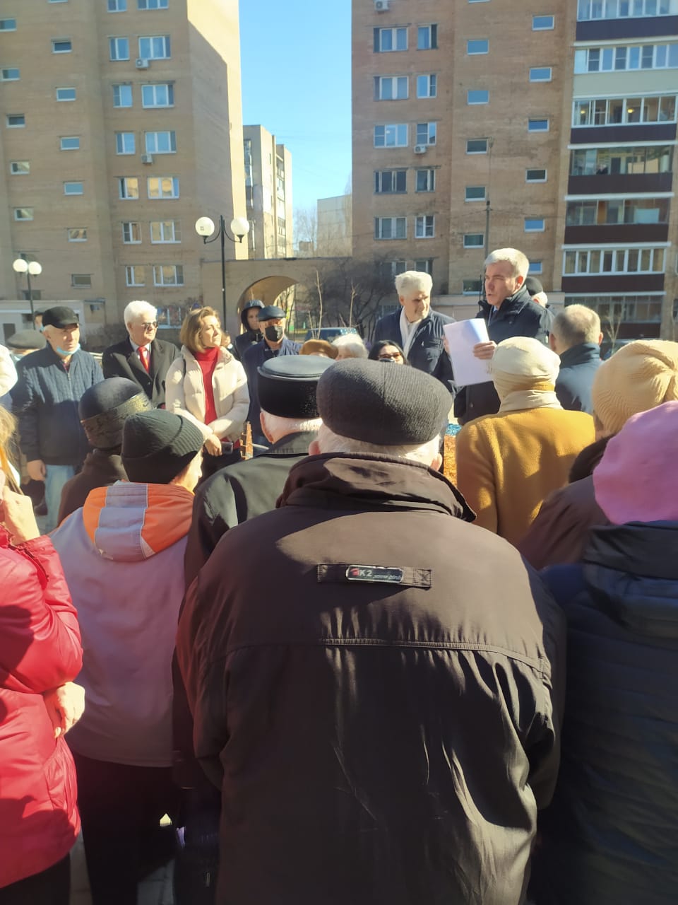 Депутаты коммунисты встречаются с люберчанами
