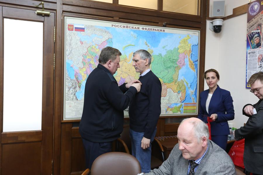Идти вперёд, сохраняя великие традиции!