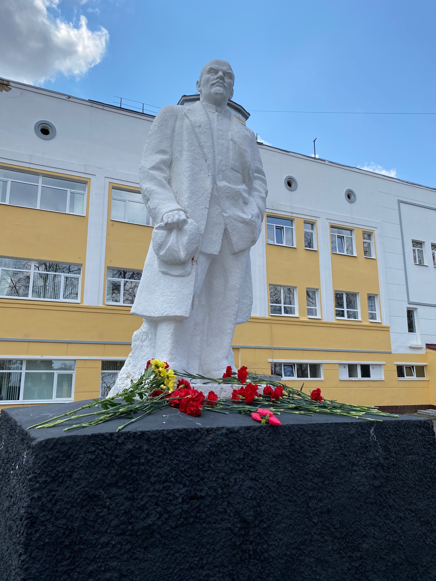 В Коломне почтили память вождя мирового пролетариата