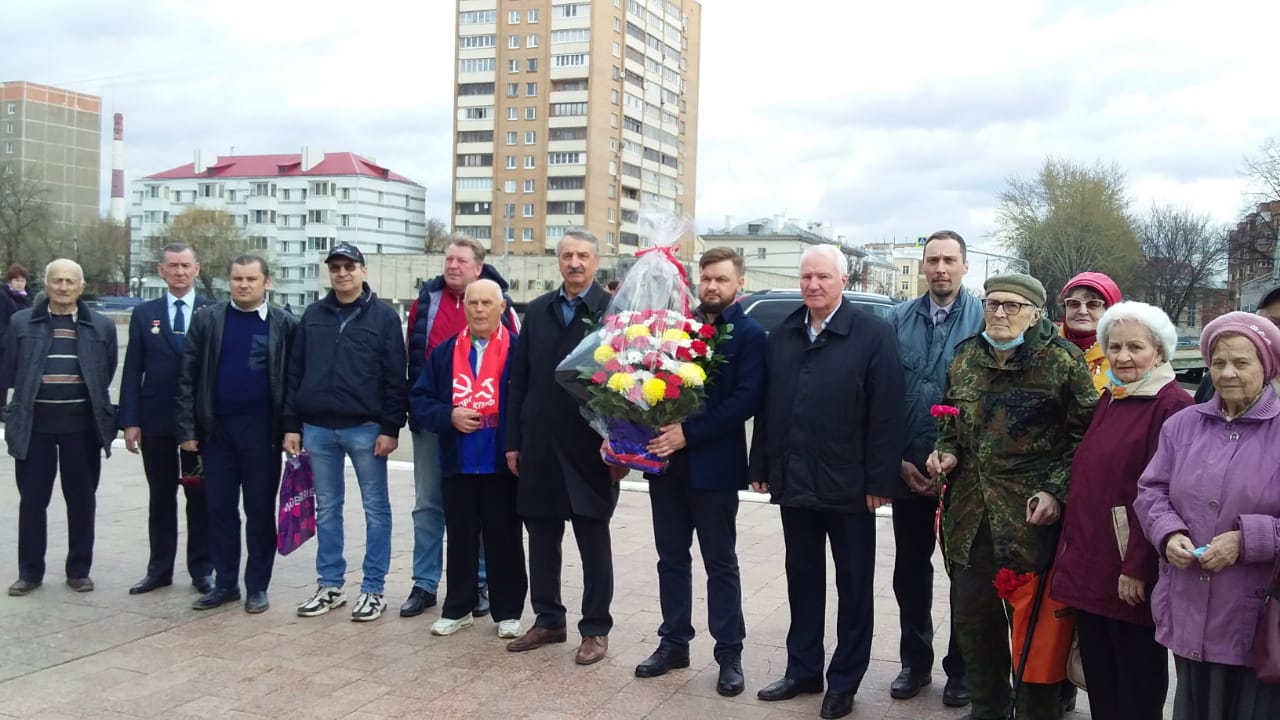 Подольские коммунисты почтили память о Ленине