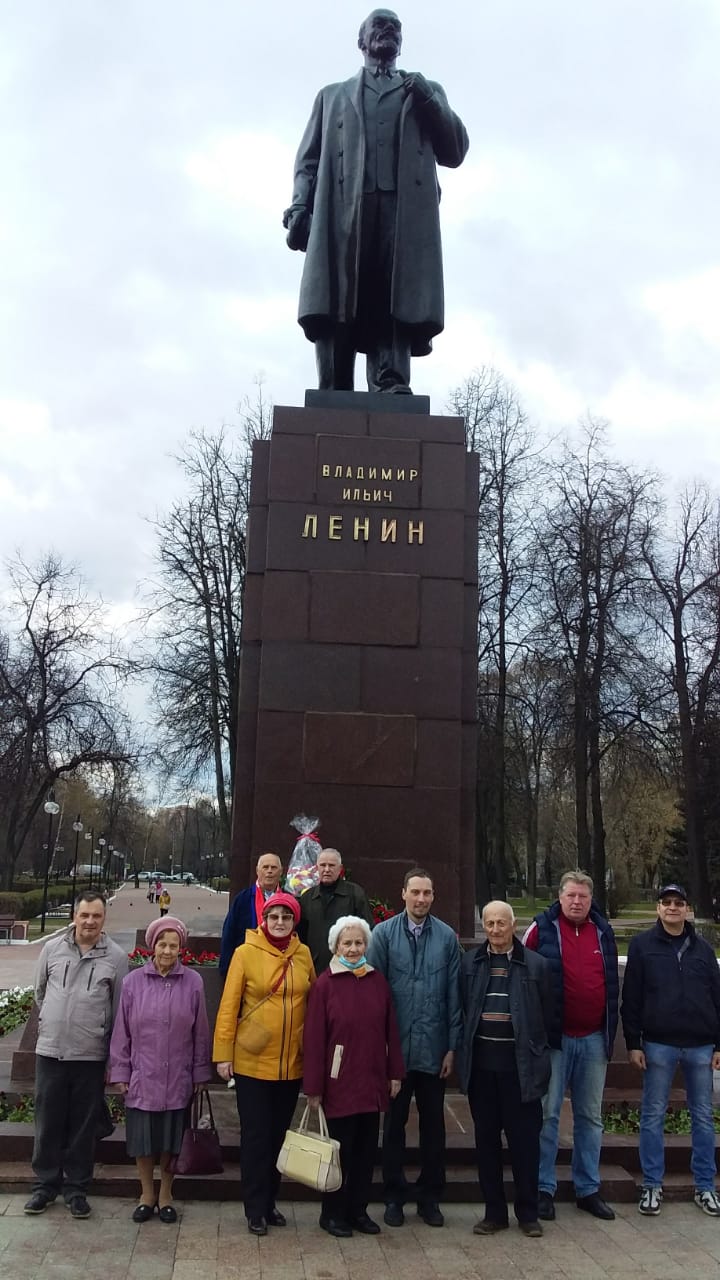 Подольские коммунисты почтили память о Ленине