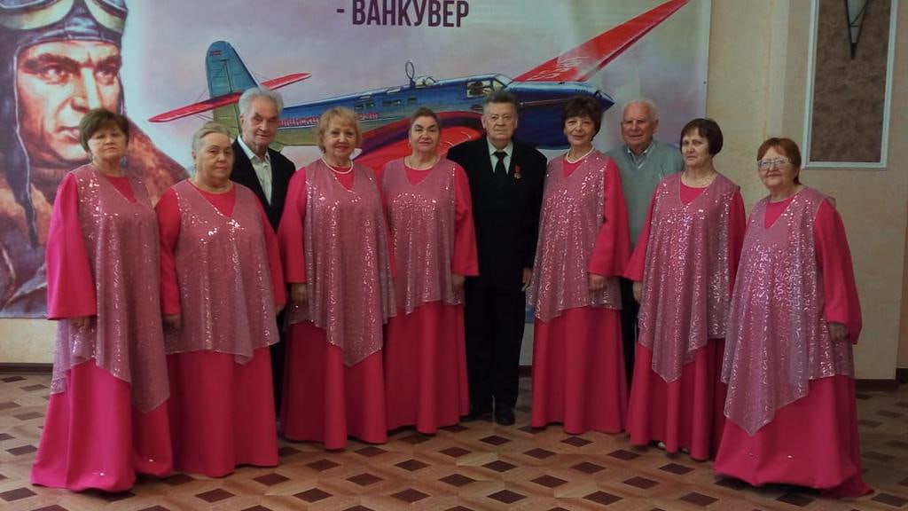 Концертные костюмы для хора ветеранов «Вдохновение»