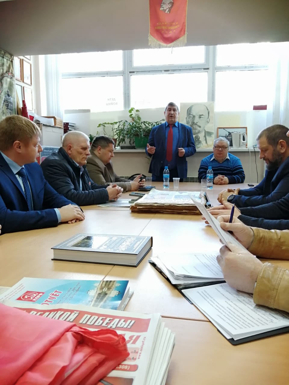 Открытие мемориальной доски Щербакову в Рузе