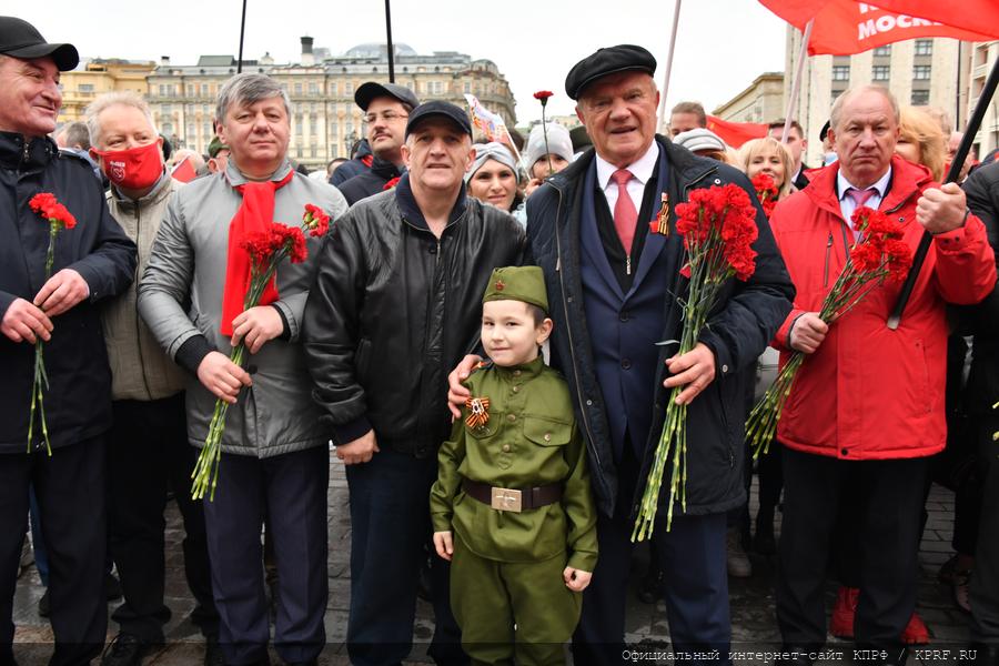Главный праздник Земли!