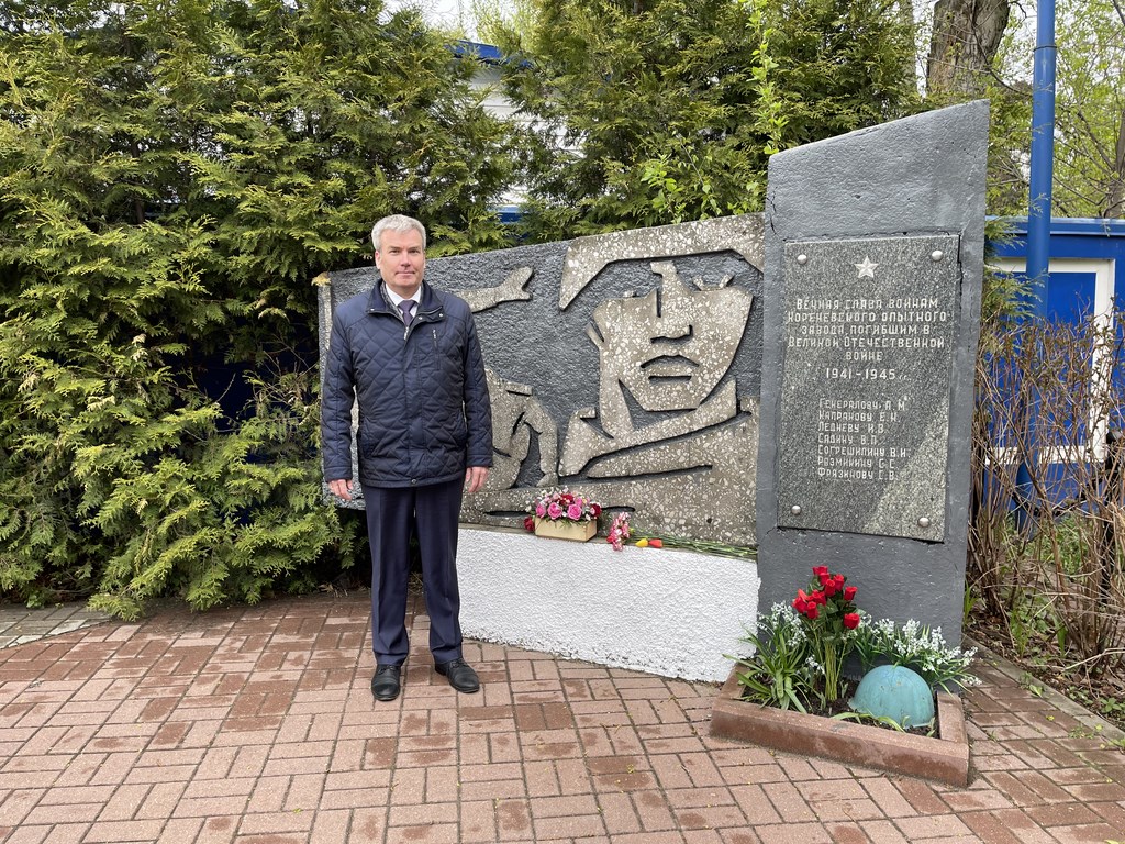 Коммунисты люберецкого отделения празднуют день Победы!