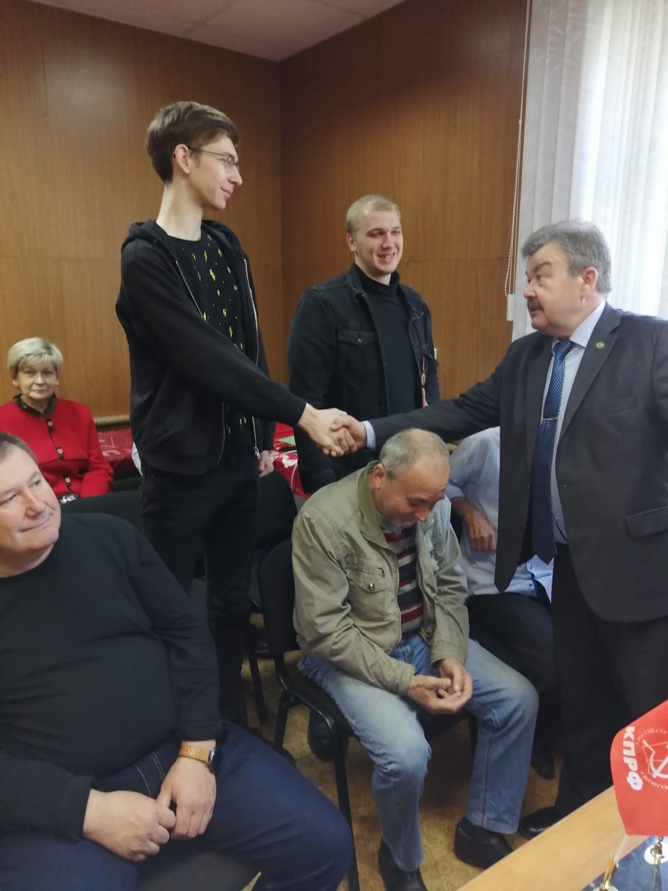 Евгений Бабин: «Молодым у нас везде дорога, старикам у нас всегда почет!
