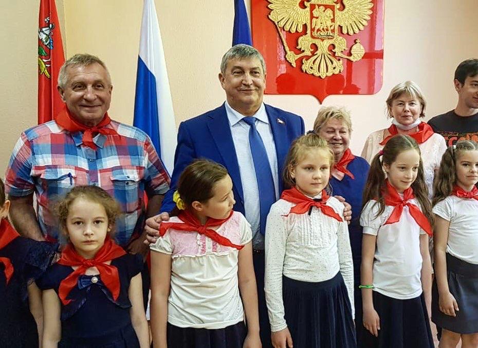 Пионер всегда в строю!