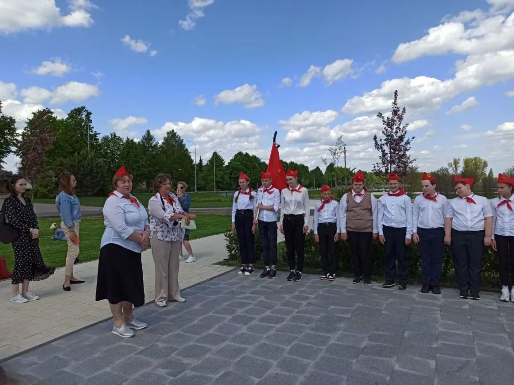 Продолжая лучшие традиции пионерского движения