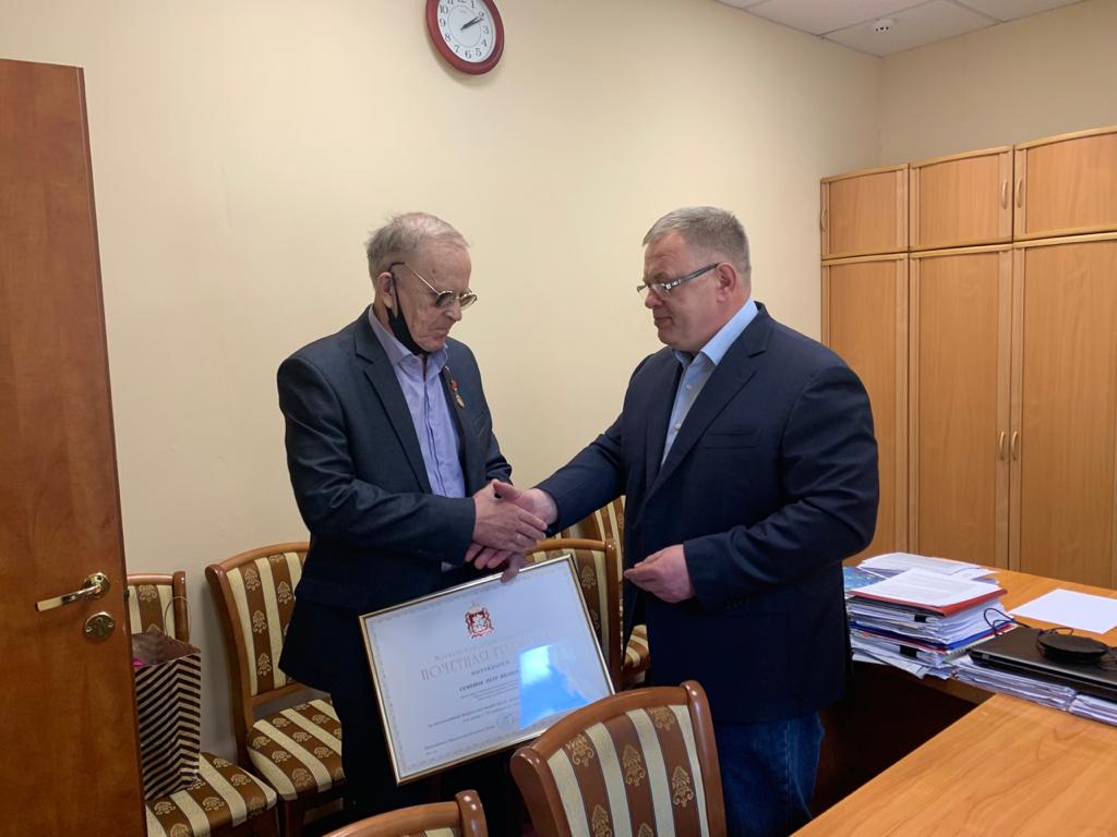 Депутаты-коммунисты Александр Наумов и Олег Емельянов провели приём граждан в Раменском