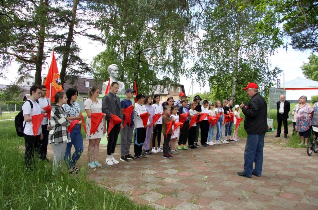 Приём в пионеры и октябрята