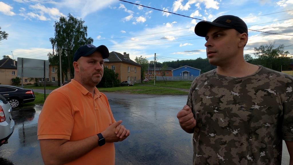 Под Коломной поселки утопают в вонючей жиже и борщевике