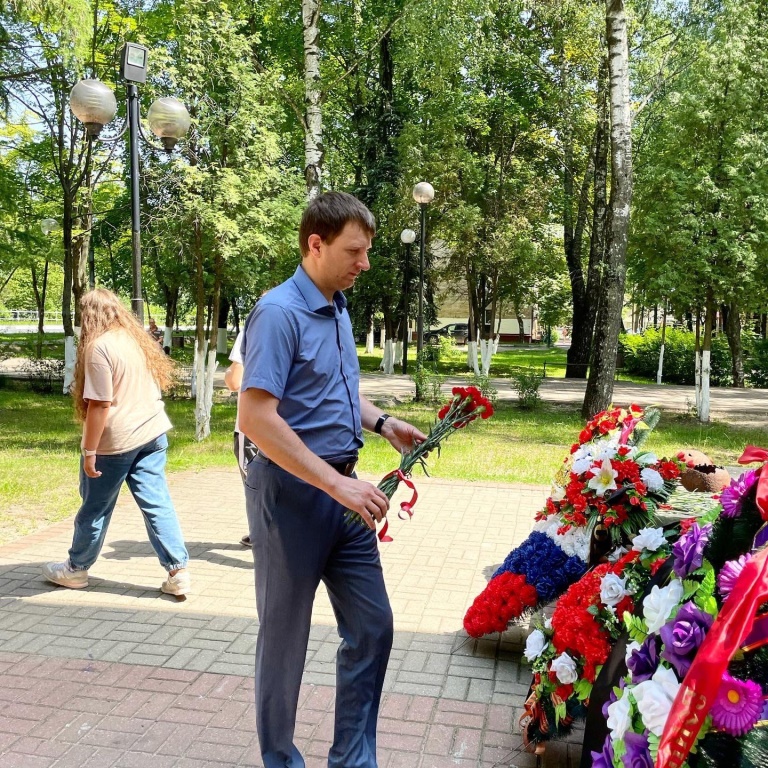 22 июня ровно в 4 часа…