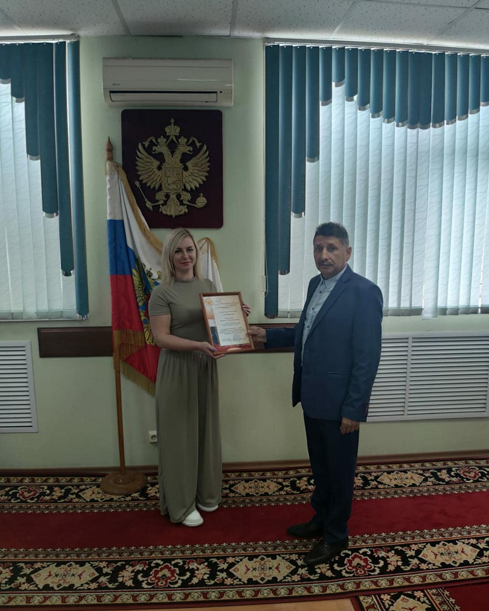 С праздником, работники ГИБДД!