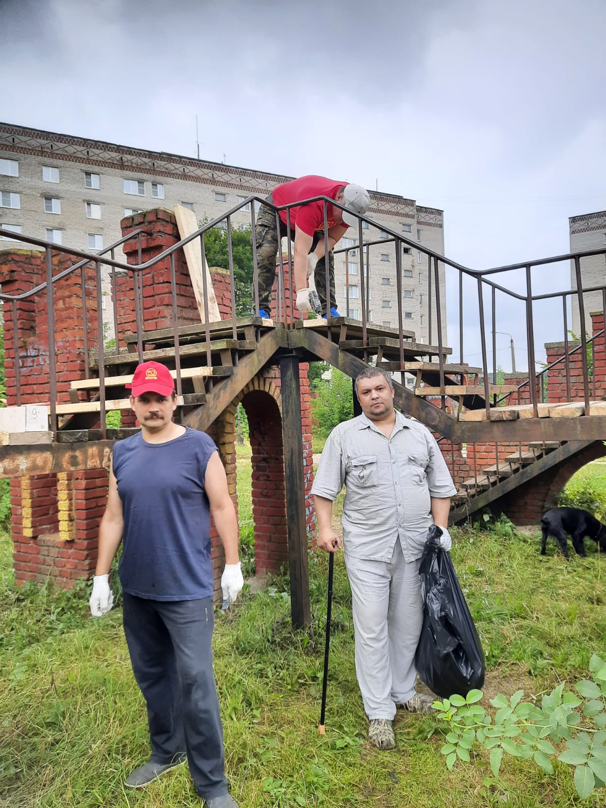 «Красные» и Красный Городок