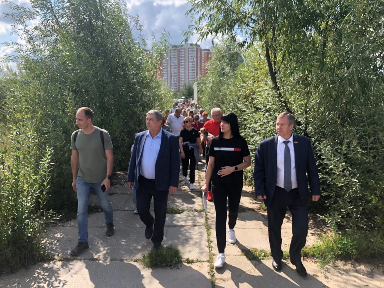 Константин Черемисов провел встречу с обманутыми дольщиками