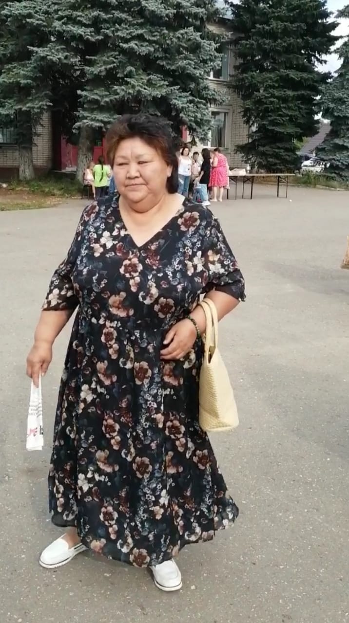 Раздача партийной прессы в Лотошино