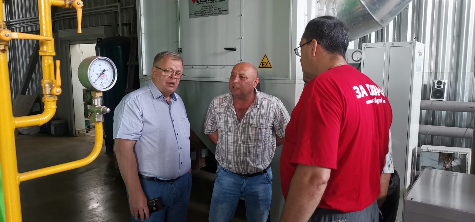 Встреча депутата-коммуниста Александра Наумова с каширскими рабочими