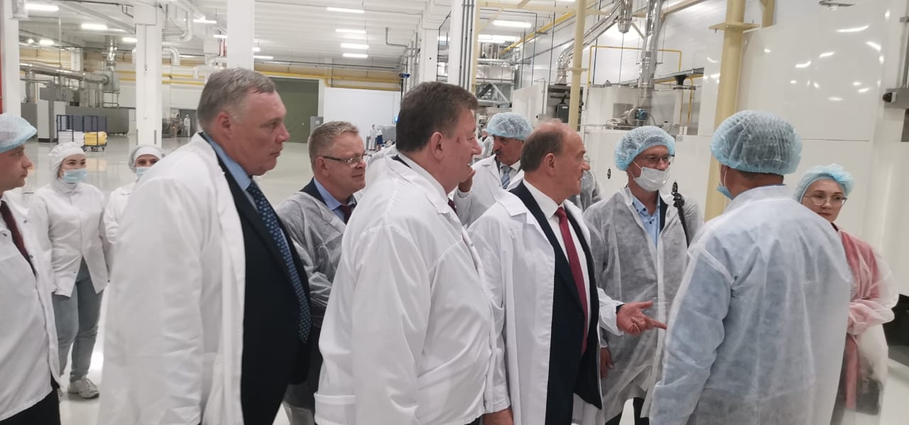 Делегация коммунистов, во главе с лидером КПРФ Г.А. Зюгановым, посетила Коломенский хлебокомбинат