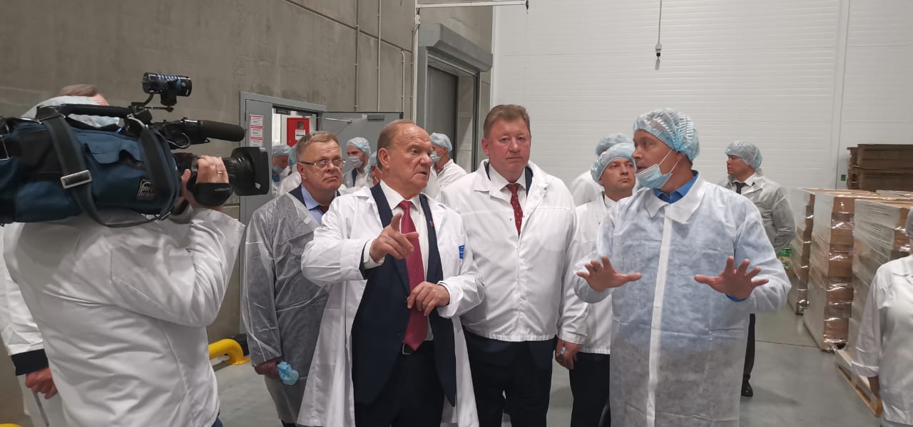 Делегация коммунистов, во главе с лидером КПРФ Г.А. Зюгановым, посетила Коломенский хлебокомбинат