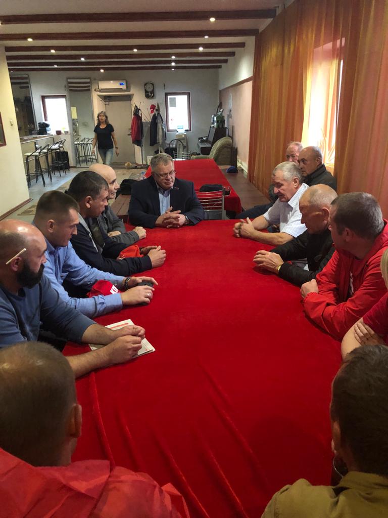 Депутат-коммунист Александр Наумов встретился с жителями деревни Борисово городского округа Серпухов
