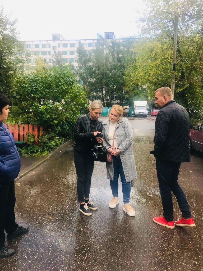 Депутат и кандидат Светлана Петрова провела встречу в жителями мкр. Мичурина в г. Королёве