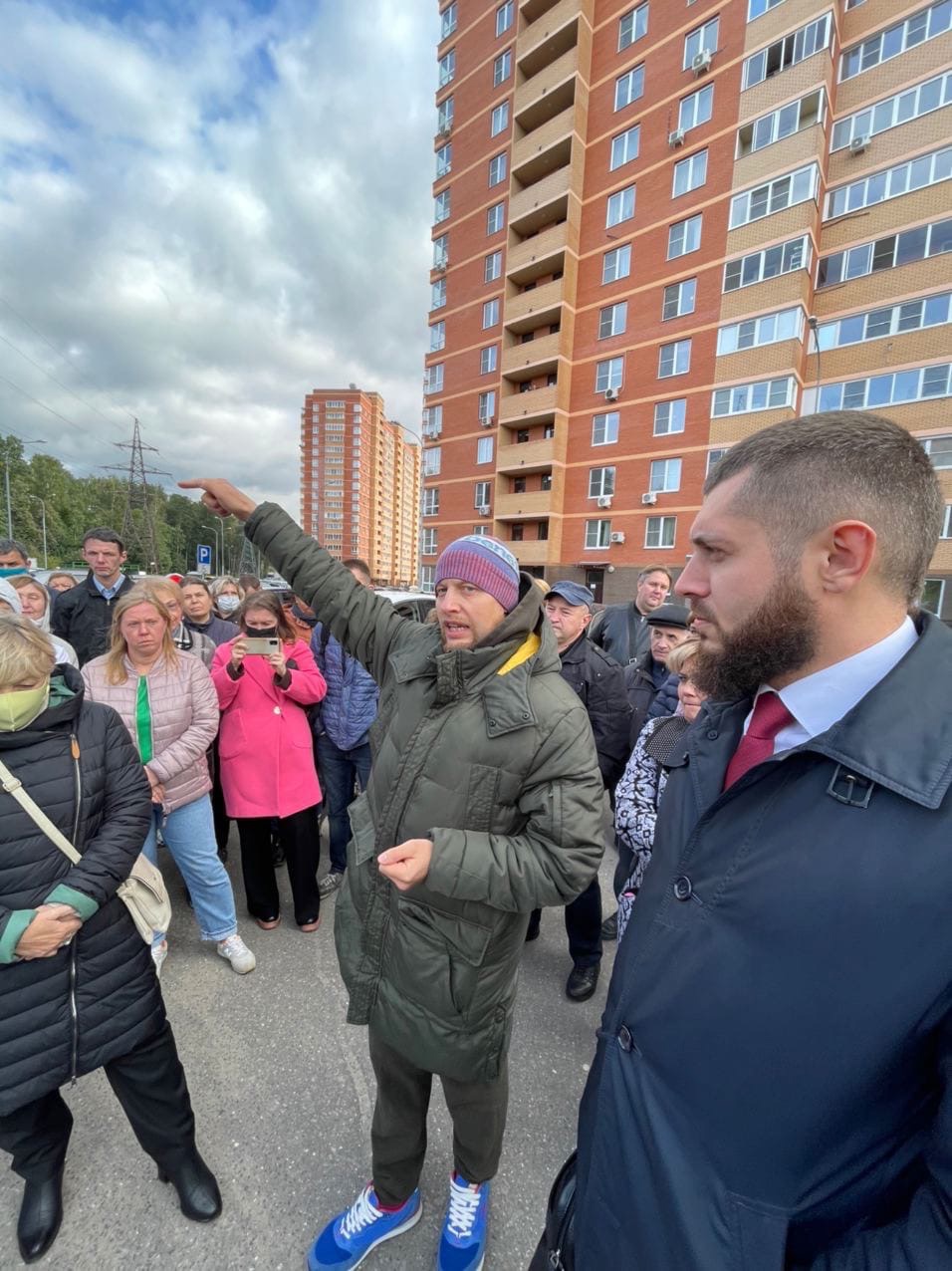 Депутат-коммунист Павел Лаговский провел встречу с жителями двух микрорайонов Балашихи