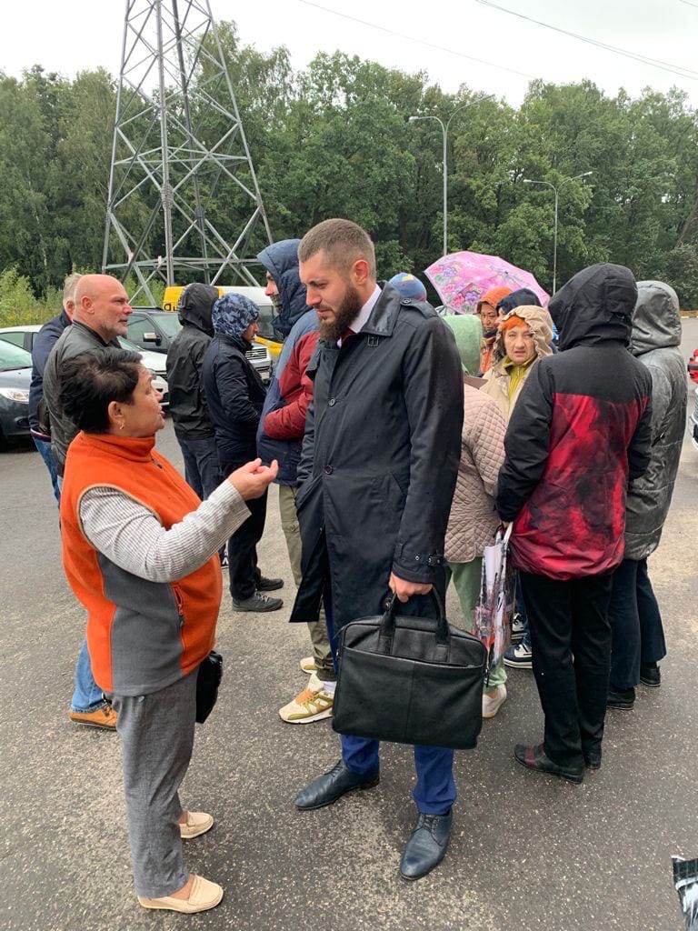Депутат-коммунист Павел Лаговский провел встречу с жителями двух микрорайонов Балашихи