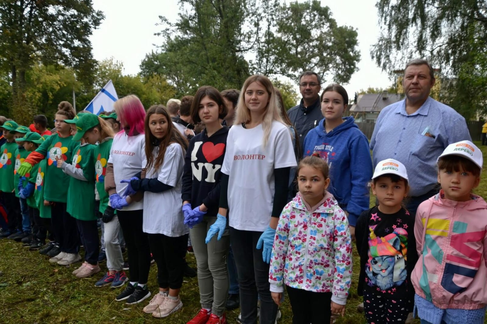 Кандидат в депутаты Мособлдумы по списку от КПРФ Рустам Волков проводит ежедневные встречи с жителями