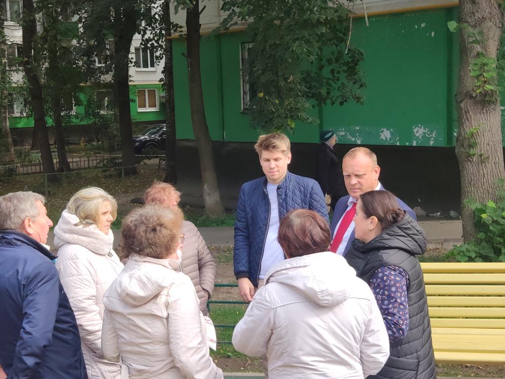 Кандидат в депутаты Государственной Думы О.М. Зверев провел встречу с жителями г.о. Мытищи