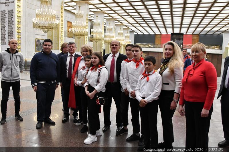 Дорогой отцов-победителей...