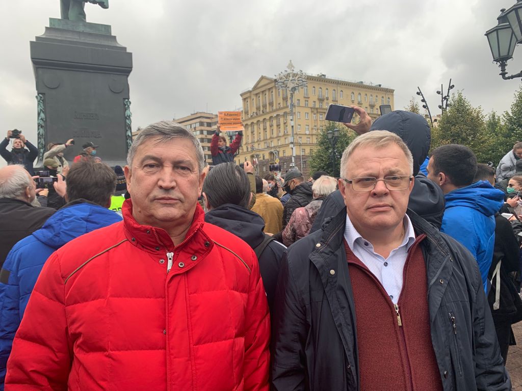 В Москве прошла встреча депутатов-коммунистов с избирателями