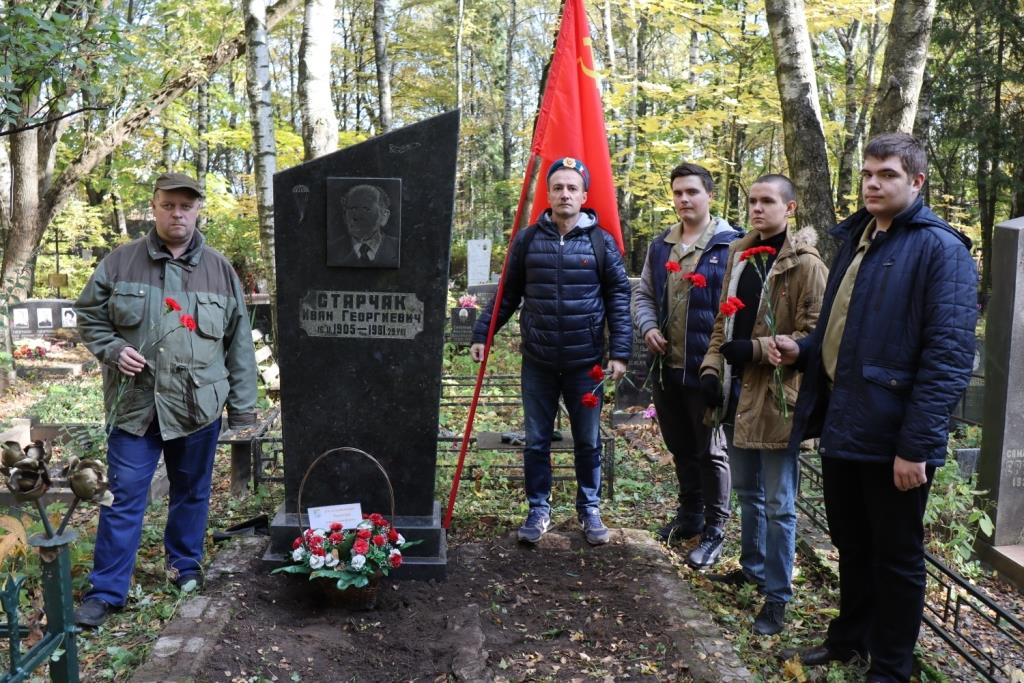 Комсомол помнит героев защитников Москвы!