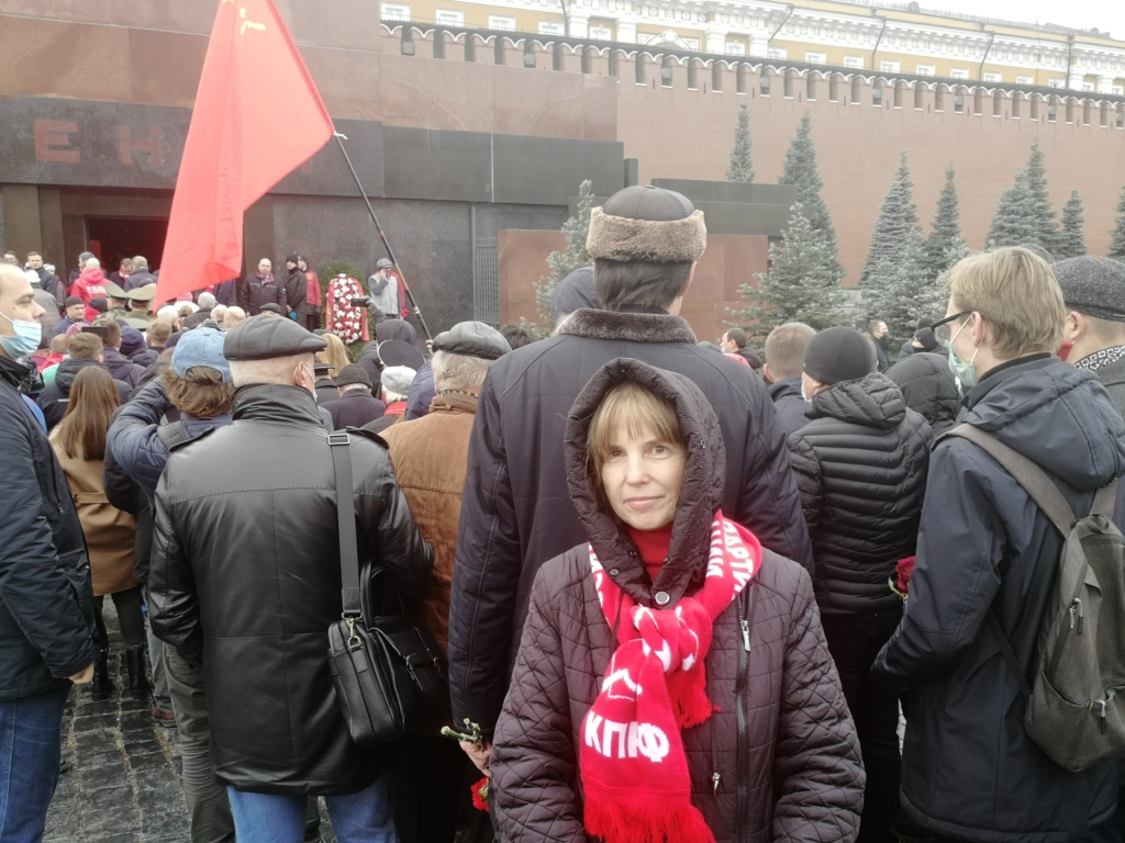 Коммунисты Чехова отметили День Комсомола возложением цветов