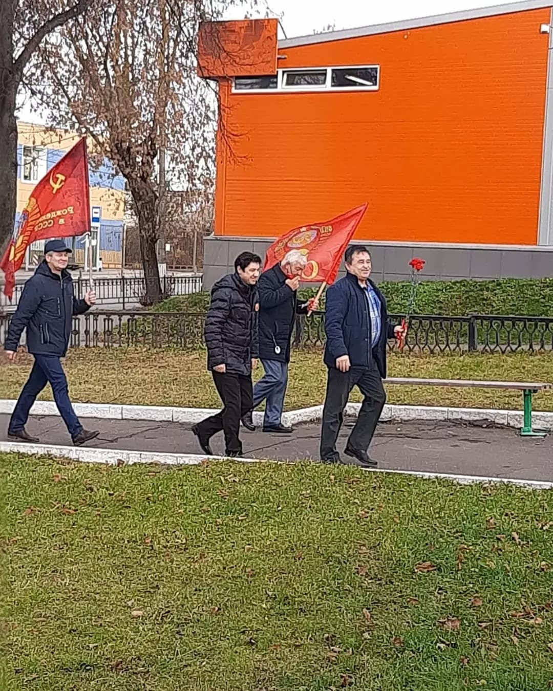 Чеховские коммунисты отметили день Великого Октября