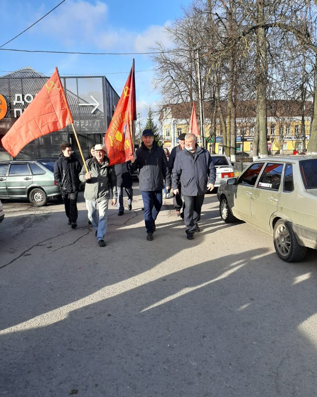 Чеховские коммунисты отметили день Великого Октября