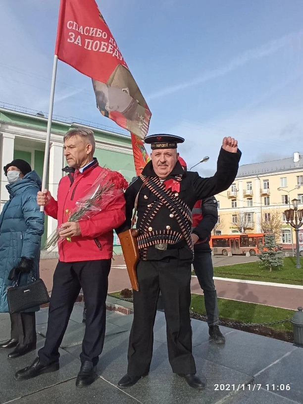 Подольские коммунисты отметили день Великого Октября