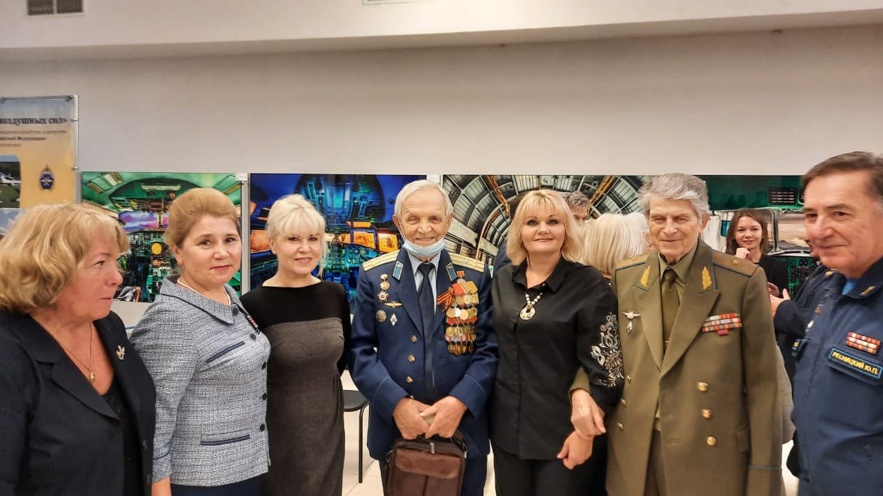 Встреча женщин-авиаторов!