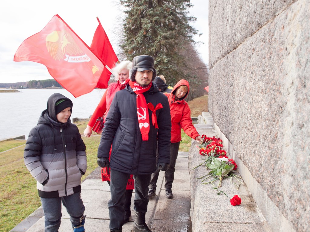 «Красные» - в Дубне