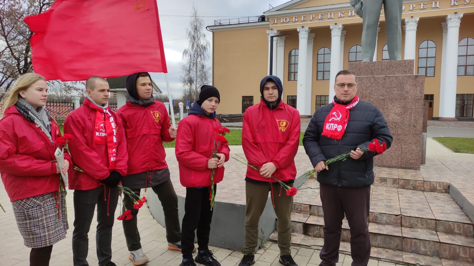 Люберчане отметили годовщину Октября