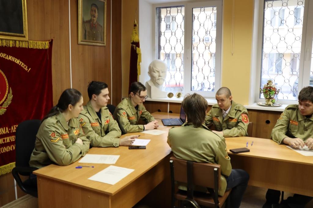 Подвиг героев в наших сердцах